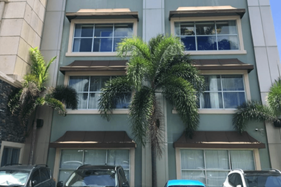 Commercial building for rent St Clair Trinidad