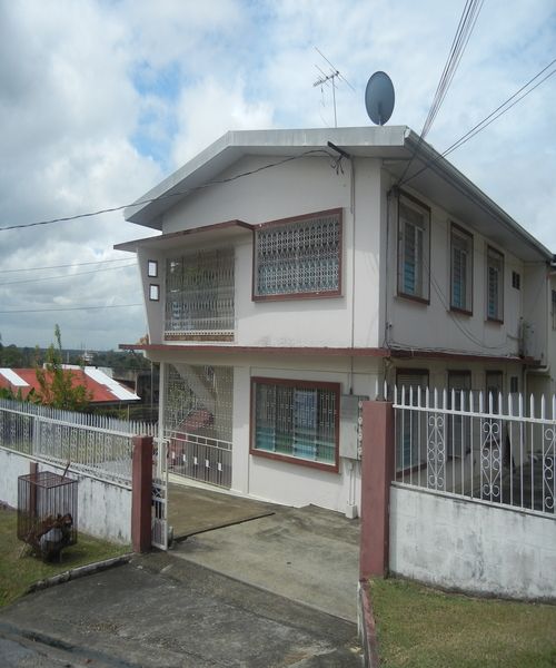 Hilltop Drive, Champ Fleurs > Trinidad and Tobago Real