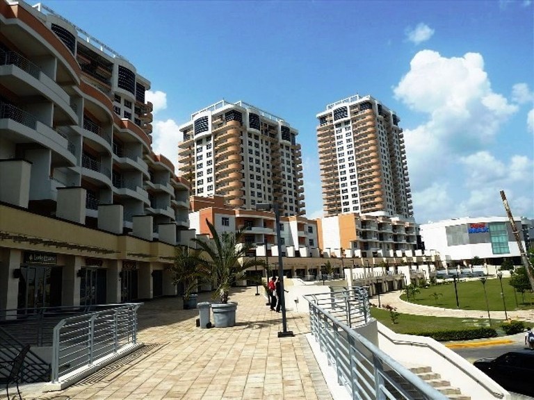 One Woodbrook Place, Trinidad, W.I. Executive Apartment for Rent or