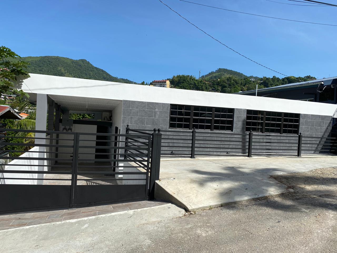 Cascade Modern 2 Bedroom Apartment > Trinidad and