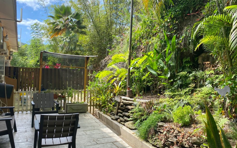 FOR SALE HILLSDALE TOWNHOUSE, ST LUCIEN RD. > Trinidad