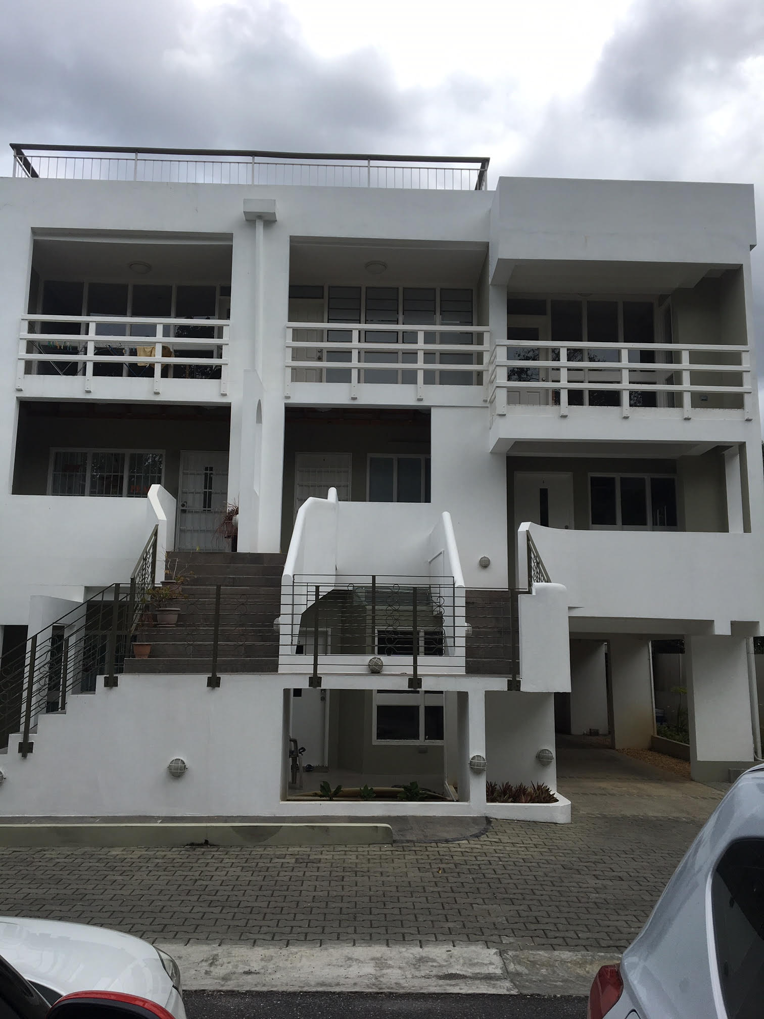 Lime Tree Gardens Cascade Ground Floor Apartment For Rent or Sale