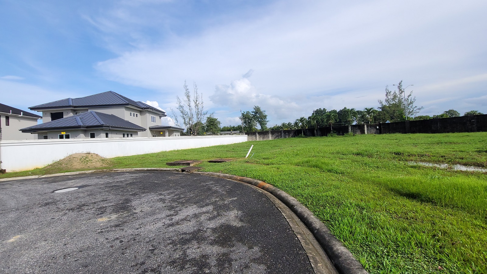 Trincity, Lake View Land For Sale > Trinidad and Tobago