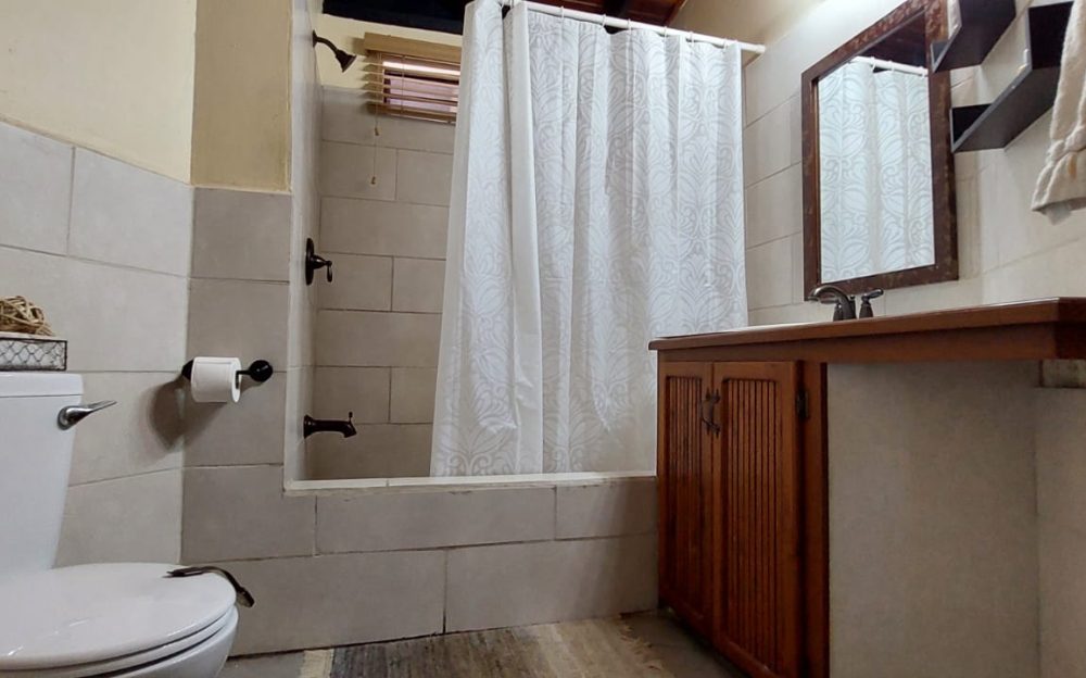 House for Rent Block 4 , Palmiste > Trinidad and