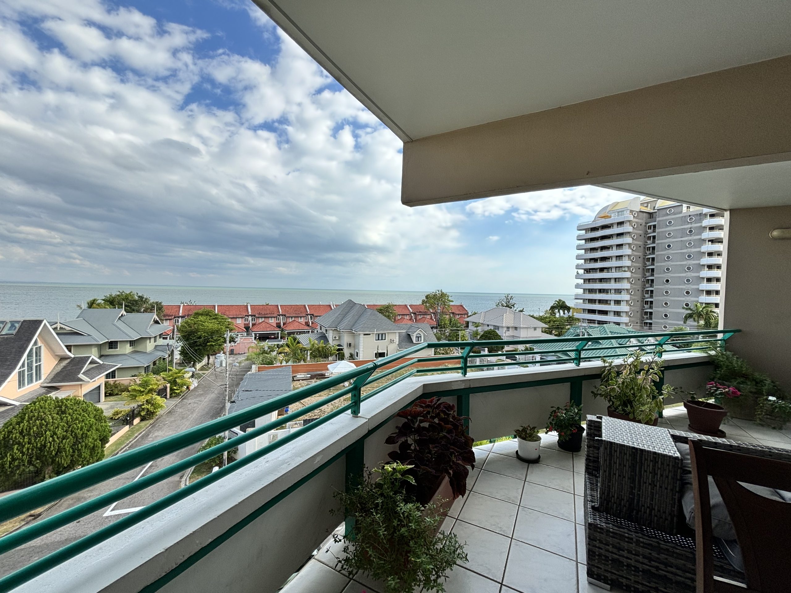 Harbour View, Westmoorings 2 Bedroom Apartment for Rent
