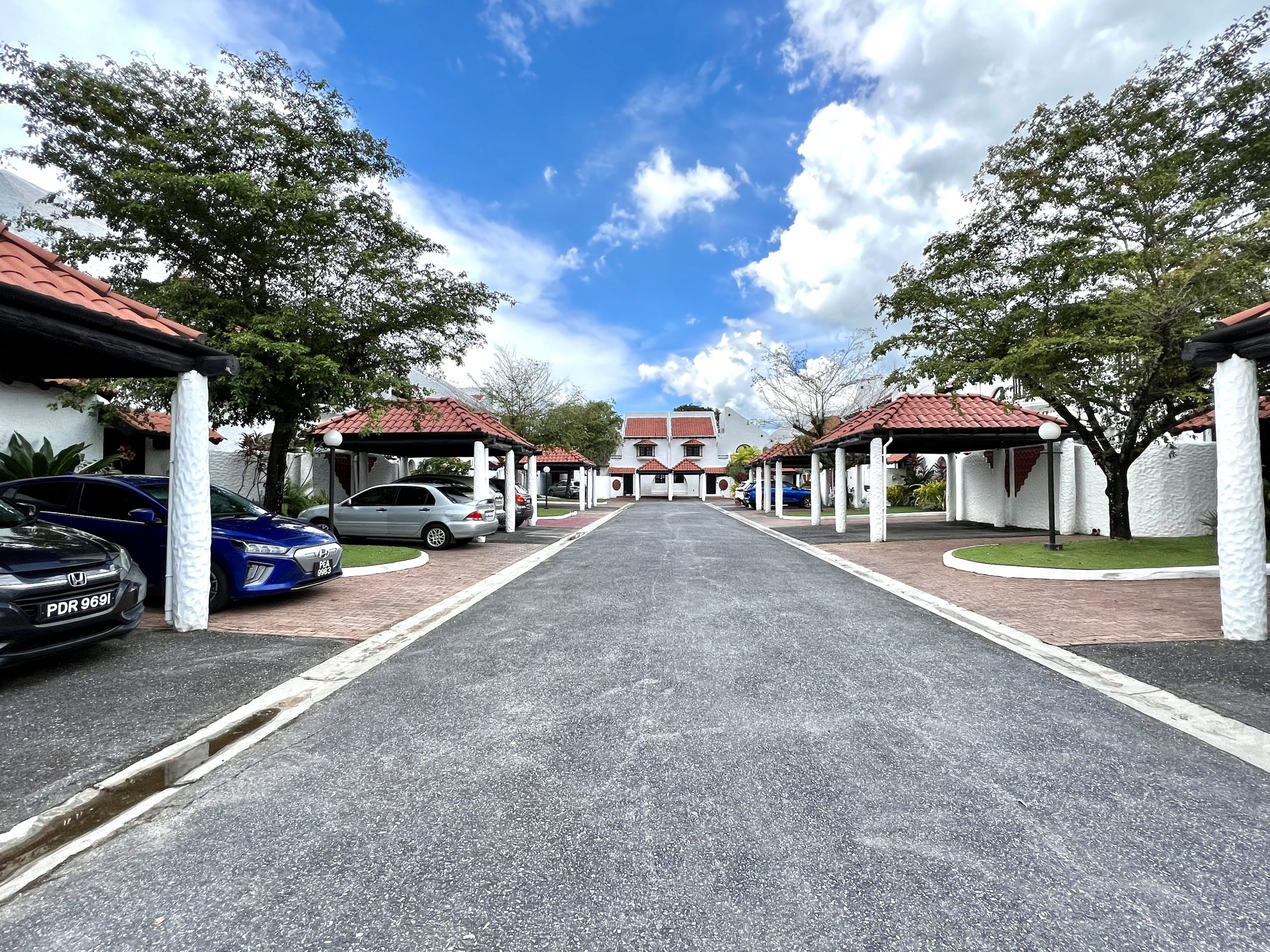 Lovely Spanish Villas Unit for Rent, Westmoorings