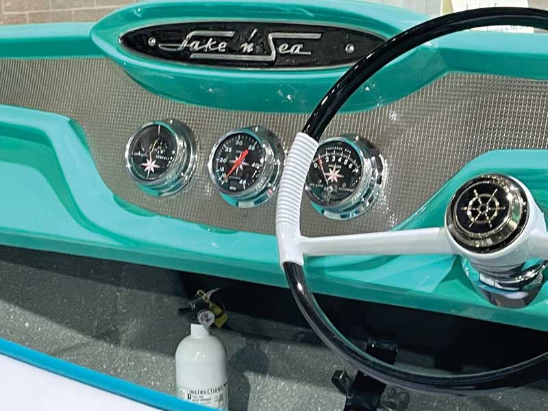 Classic Boat Lake 'n Sea Fiberglass Speedboat PropTalk