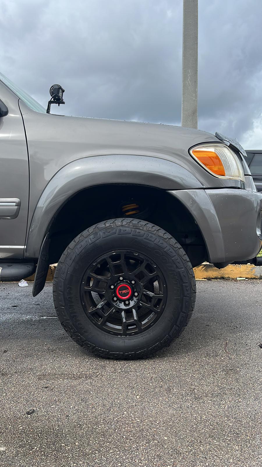 TOYOTA SEQUOIA LIFT KIT - Proshock Suspension