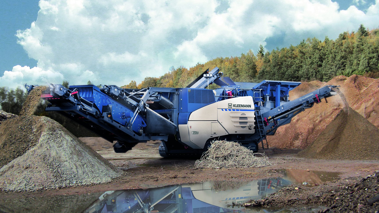 Construction Equipment Rental Qatar Excavator machine