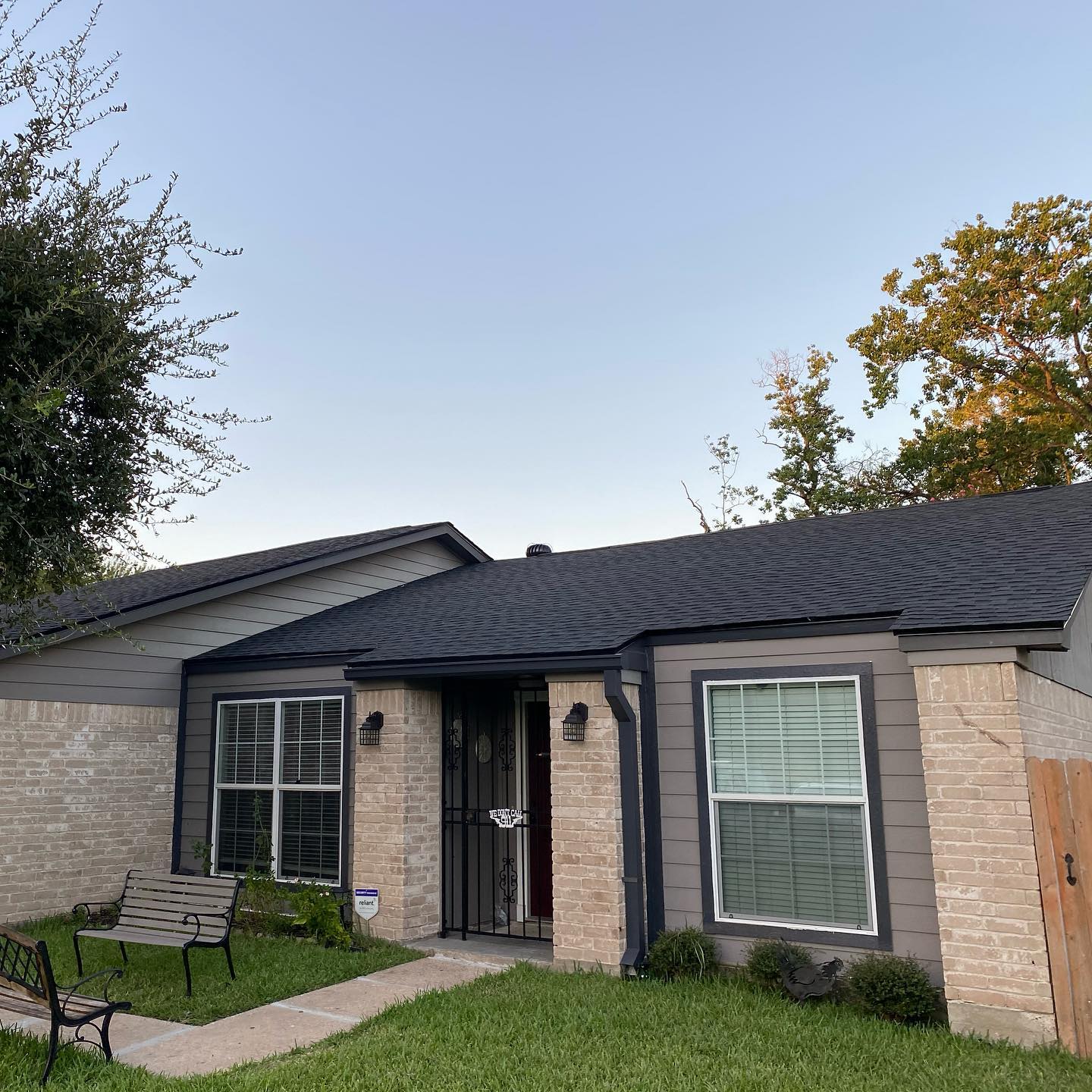 Professional Siding Services by Prosperity Roofing & Construction