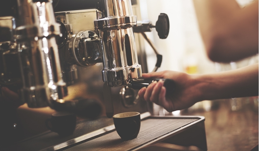 a Barista Prosumer Coffee Machines, Coffee Beans & Grinders