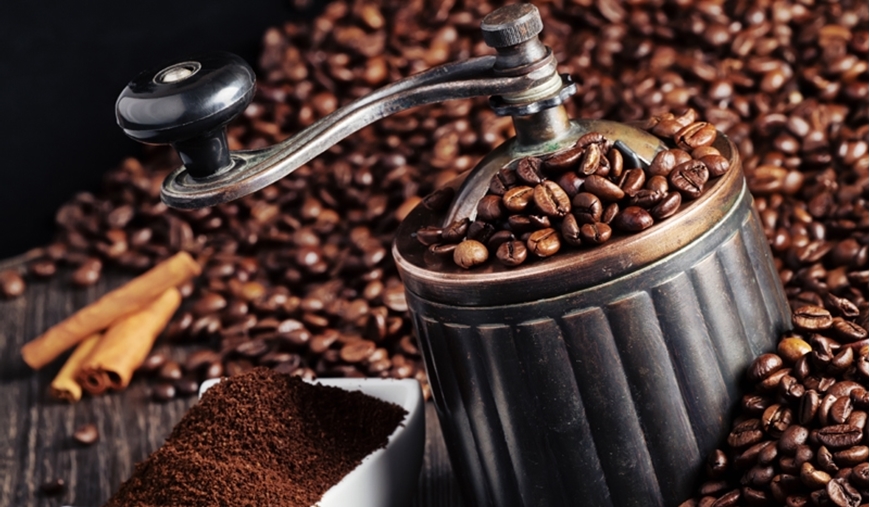 Burr v Blade Coffee Grinder Prosumer Coffee Machines, Coffee Beans & Grinders