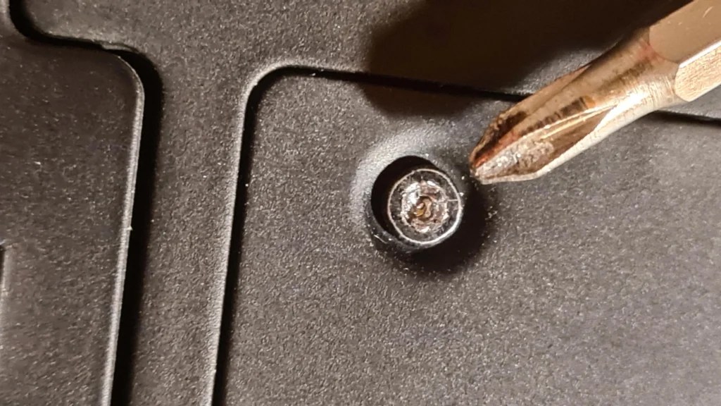 How to Remove Stripped Screws ‣ Pro Tools Guide