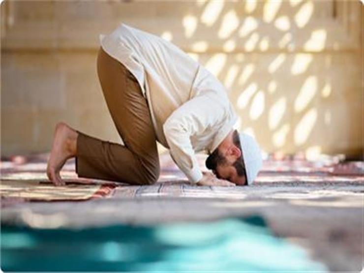 شخص ينصحنى بالصلاة