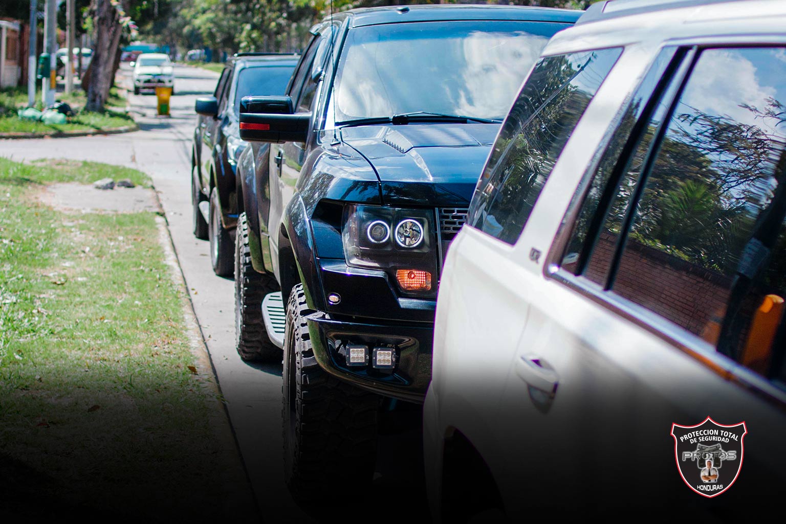 Renta de Vehículo Bilndado y No Blindado