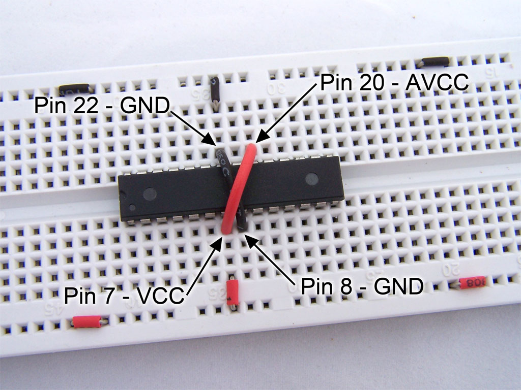 ATmega8 breadboard circuit Part 2 of 3 The Microcontroller Protostack