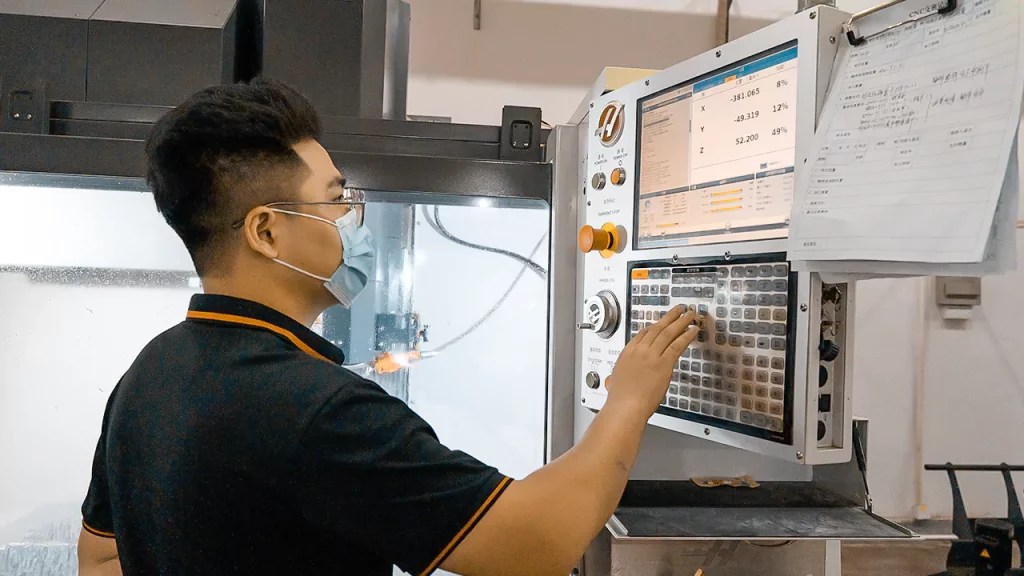 What Skills Does a Good CNC Machinist Need?