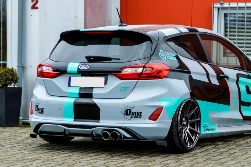 Performance Rear Bumper diffuser addon with ribs / fins For Ford Fiesta