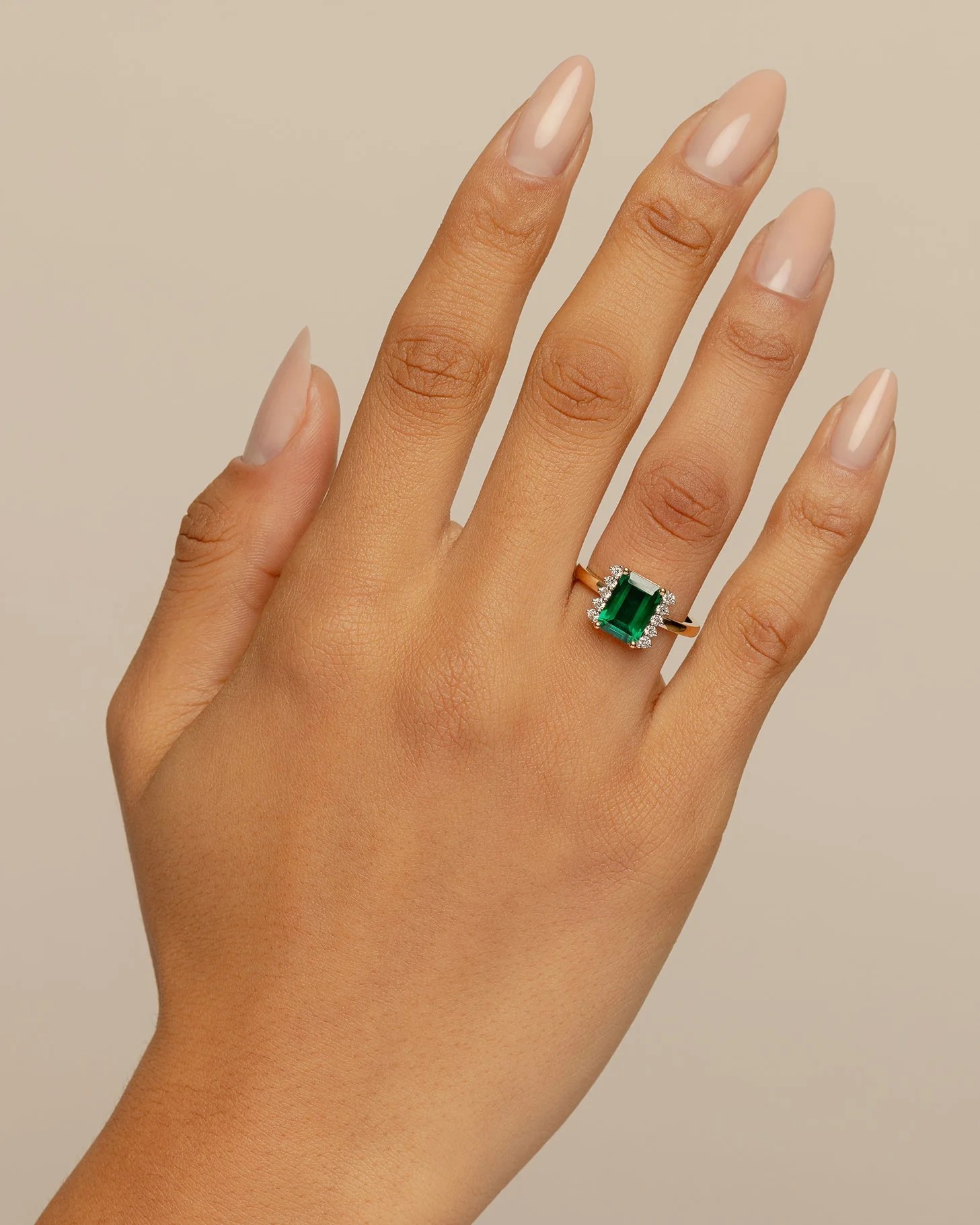 Emerald Rings Proud Diamond