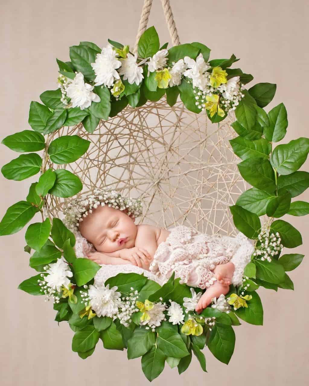 200+ Earthy Girl Names (With Meanings)