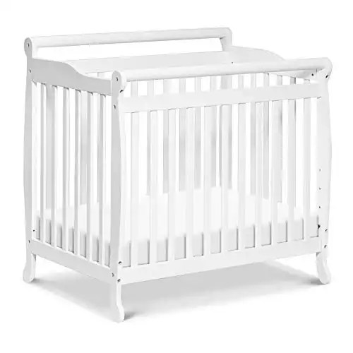 5 Best Cribs For Twins (2024)