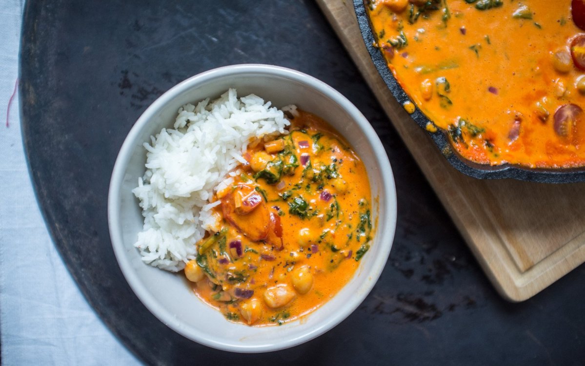 Paprikásspenótos, csicseriborsós vegán curry Prove.hu