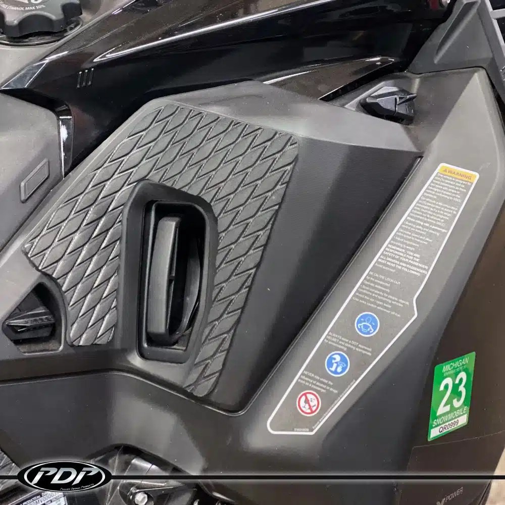 SkiDoo 850 GEN4 2017+ Diamond Grip Knee Pads Proven Design Products