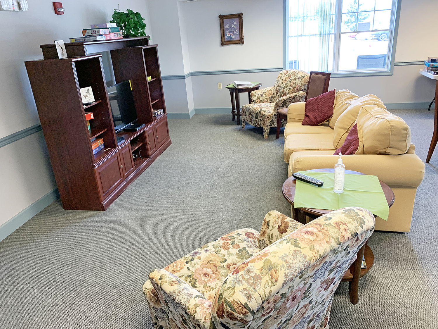 EHR Dale Comm TV Rm Providence Housing