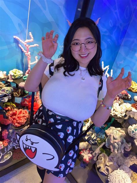 Aroomi Kim Onlyfans - Real-Time Flight Feeds