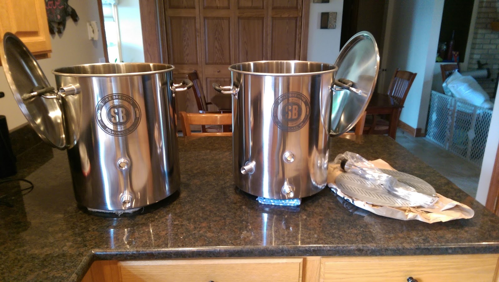 2 kettle KRims EBrew (wood stand & Spike Brewing kettles) Homebrew
