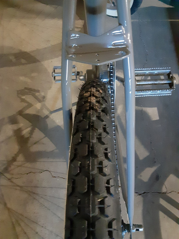 Help! Wheel not centered in frame. Rat Rod Bikes Bicycle Forum