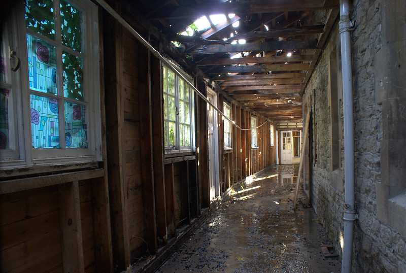 Iqra Islamic School, Littlemore, Oxford October 2013 Derelict