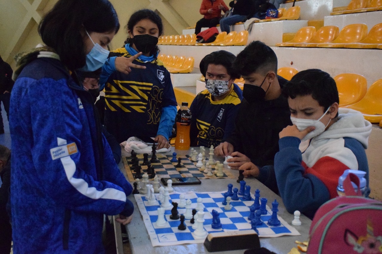 VAN AJEDRECISTAS CELAYENSES, A JUEGOS NACIONALES Proyecto Sumar