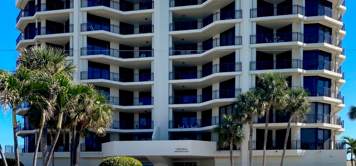 Landfall Jupiter Island Oceanfront Condos For Sale in Tequesta, FL