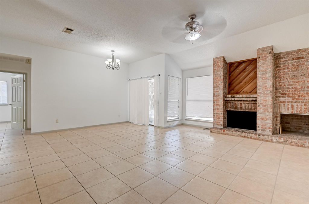 9814 Paddock Park Dr, HOUSTON, TX 77065