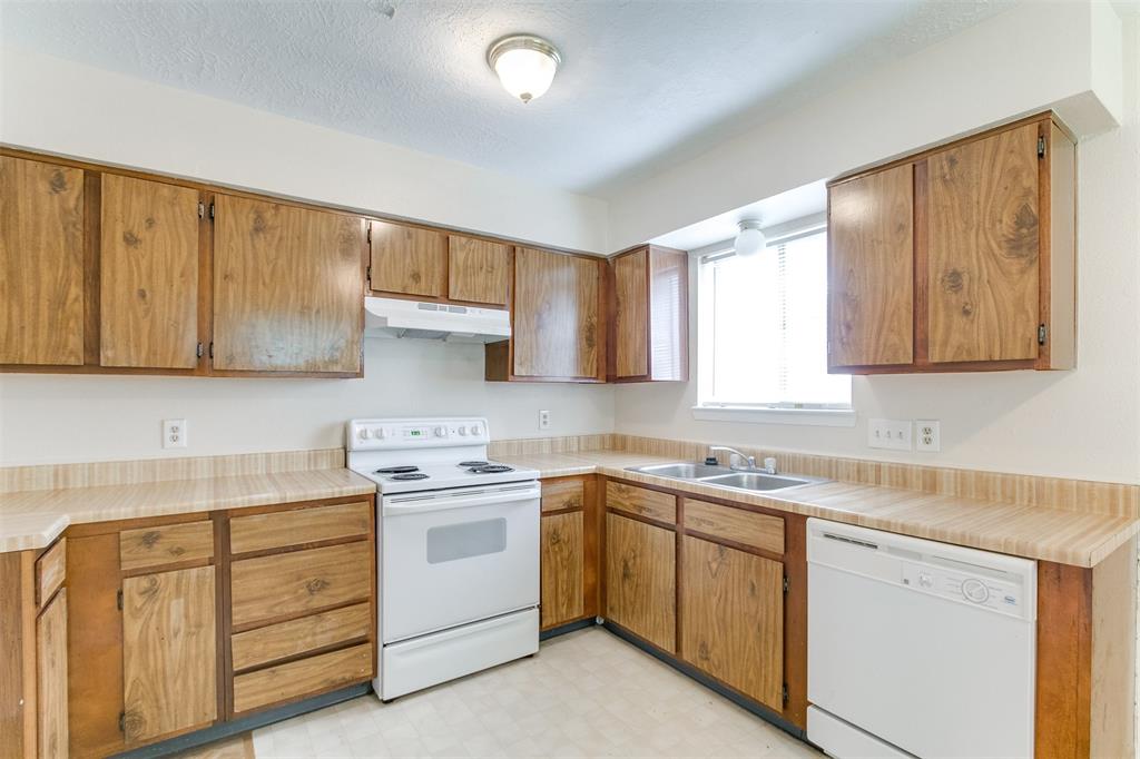 23315 Newgate Dr, SPRING, TX 77373