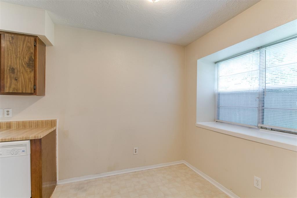 23315 Newgate Dr, SPRING, TX 77373