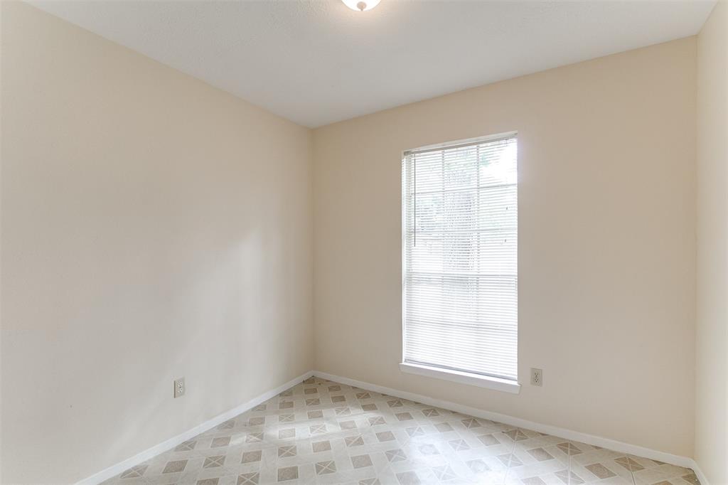 23315 Newgate Dr, SPRING, TX 77373