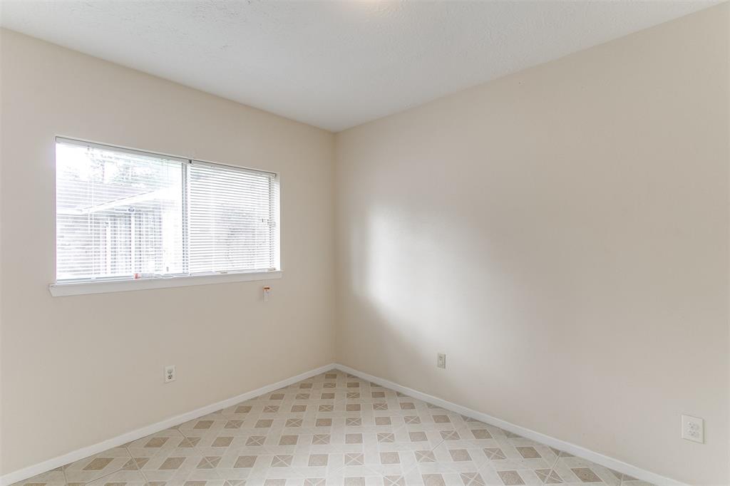 23315 Newgate Dr, SPRING, TX 77373