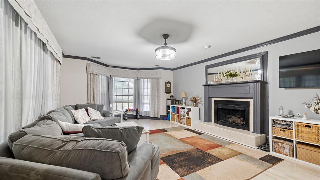 6906 Ashmore Dr, HOUSTON, TX 77069