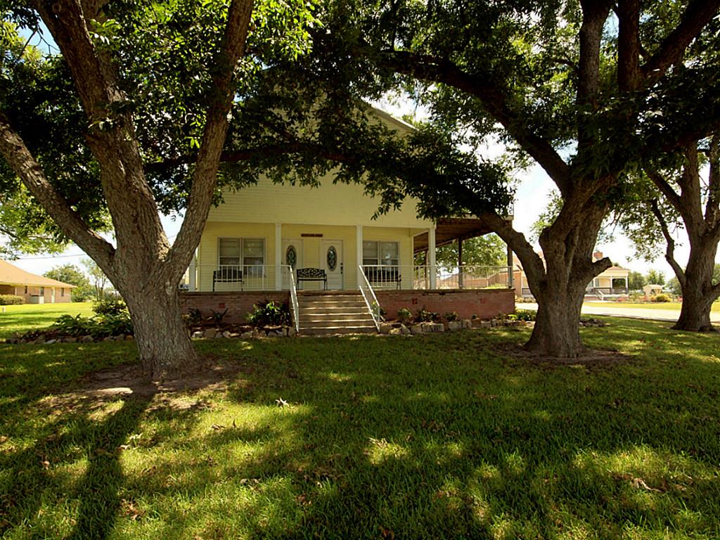 7227 Camp Blessing Ln, BRENHAM, TX 77833