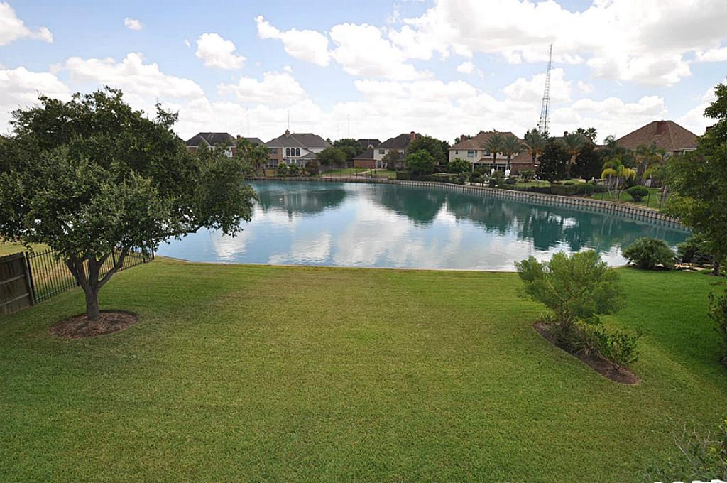 2219 Brightwater Dr, Missouri City, TX 77459