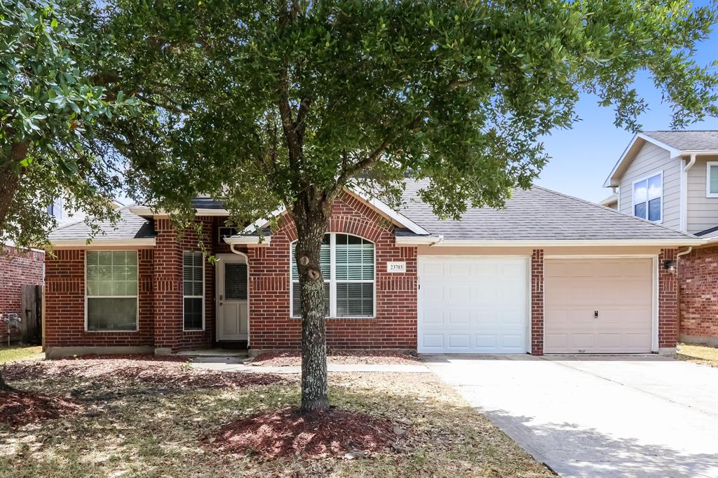 23703 Breckenridge Forest Dr, SPRING, TX 77373