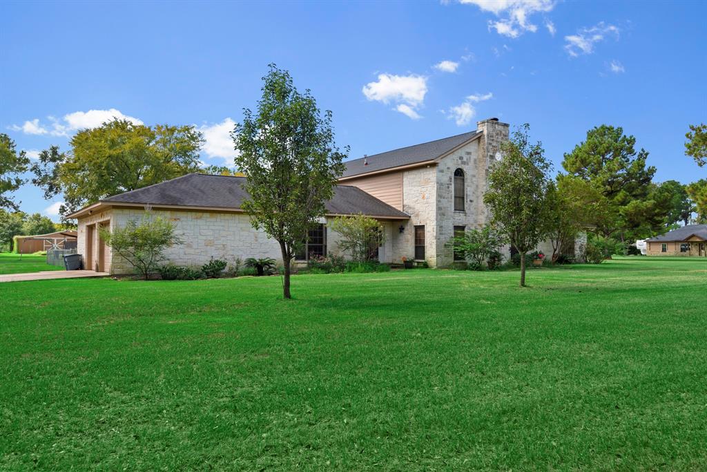 13261 Fm 830 Rd, WILLIS, TX 77318