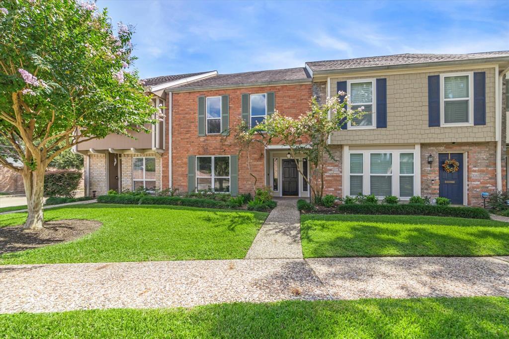 1565 W Sam Houston Pkwy S, Houston, TX 77042