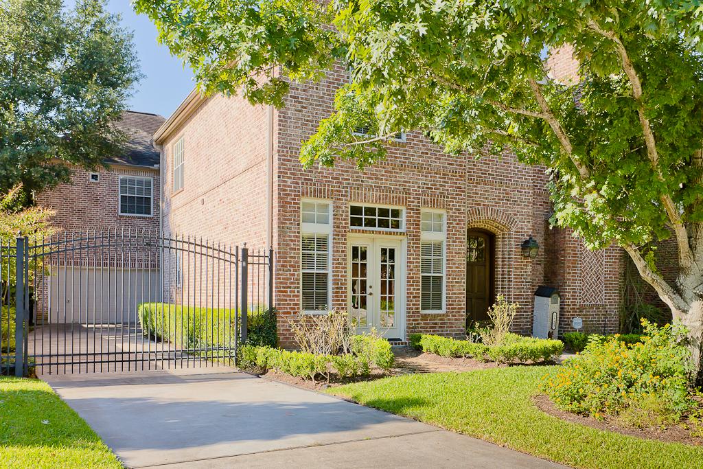3723 Gramercy St, Houston, TX 77025
