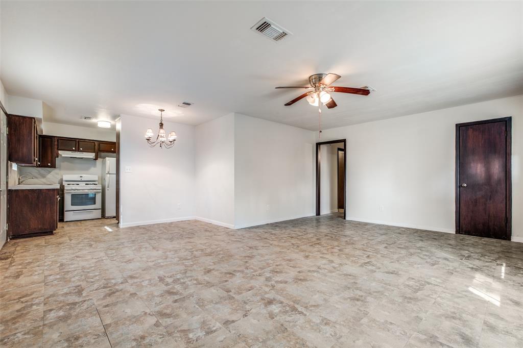 3614 3rd St, BROOKSHIRE, TX 77423