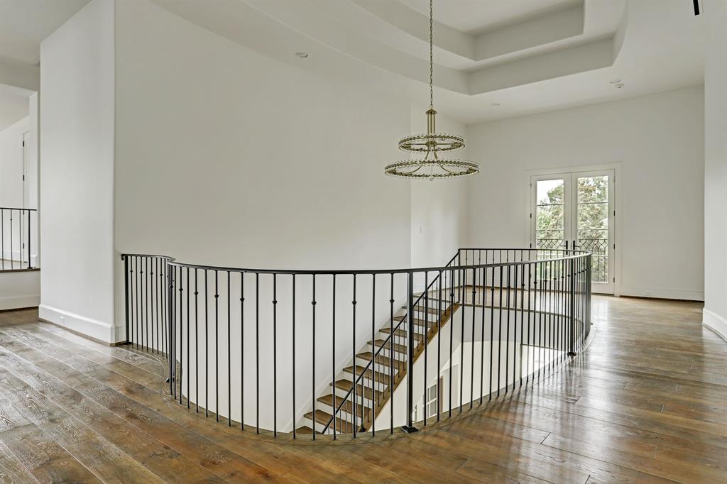 5433 Tupper Lake Dr, HOUSTON, TX 77056