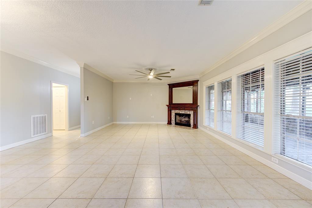 13336 Longstreet Rd, WILLIS, TX 77318