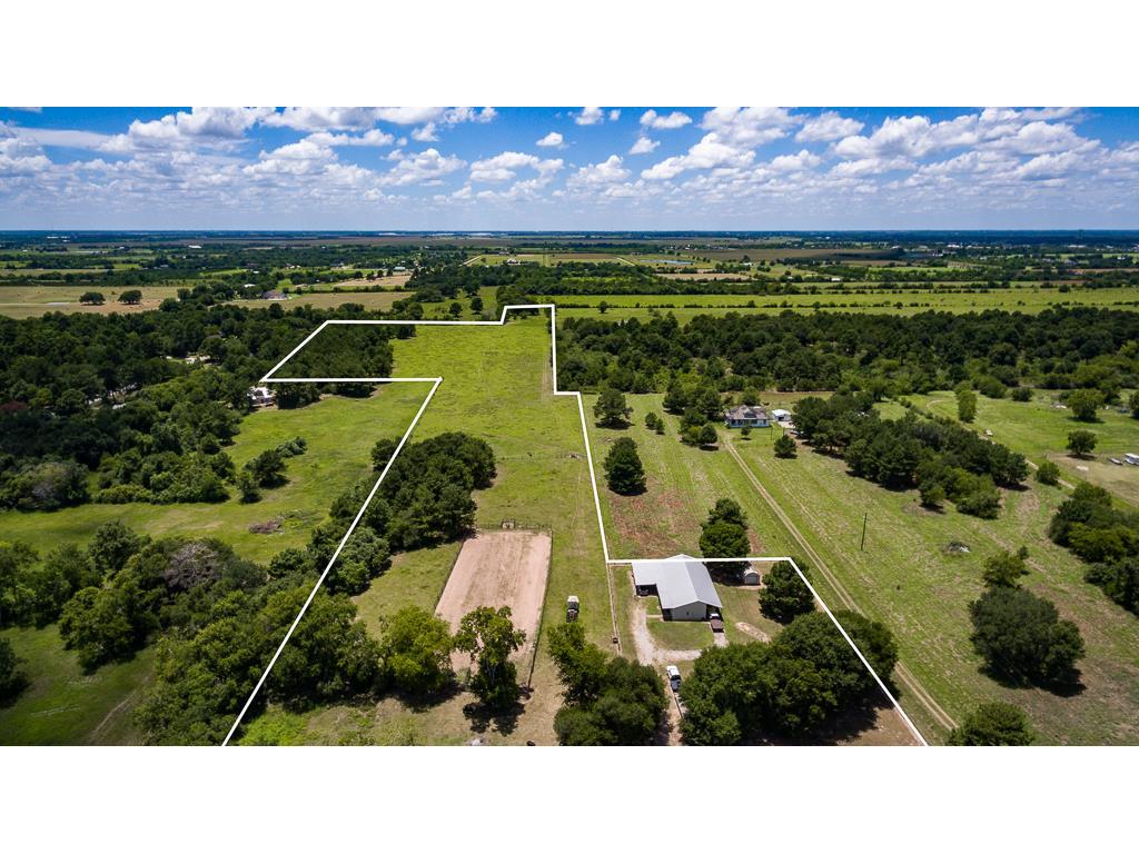 19529 Bauer Rd, HOCKLEY, TX 77447